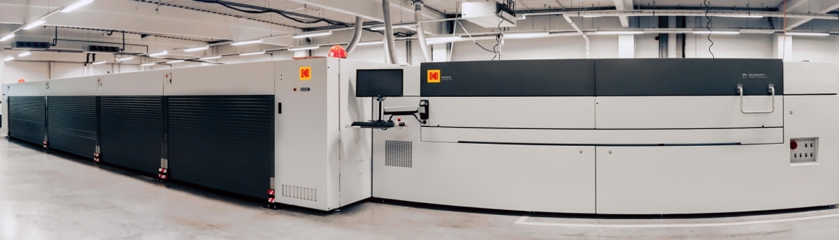 Magnus Q4800 with XPL 4 pallet stations