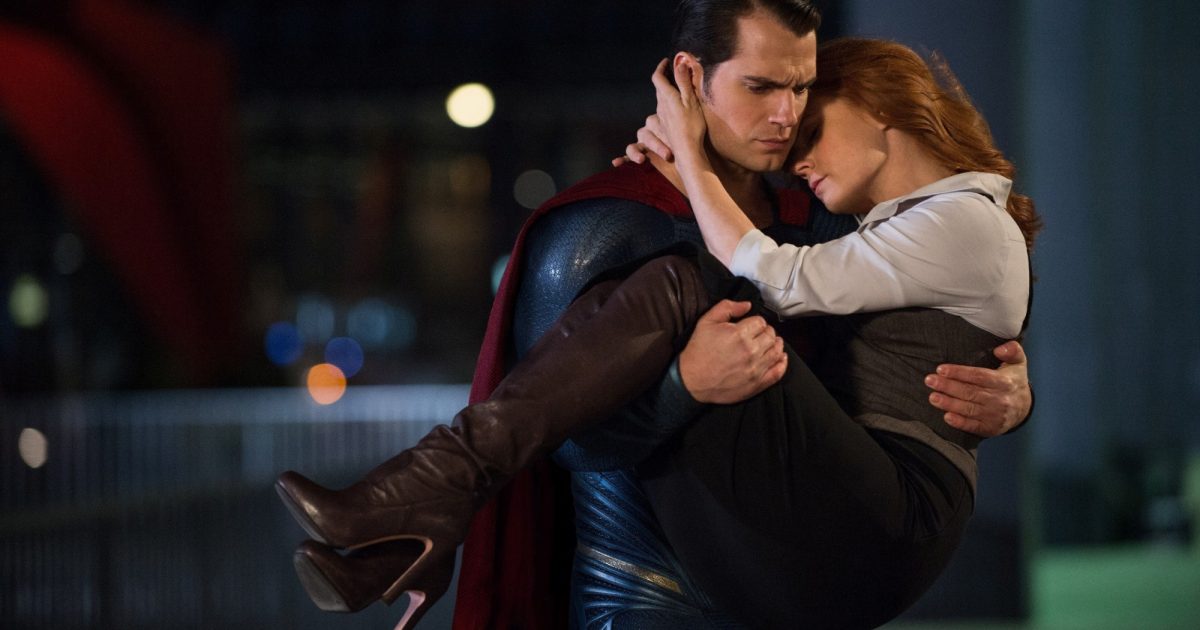 Sai primeira imagem de Henry Cavill como Super-Homem em “Batman V Superman”