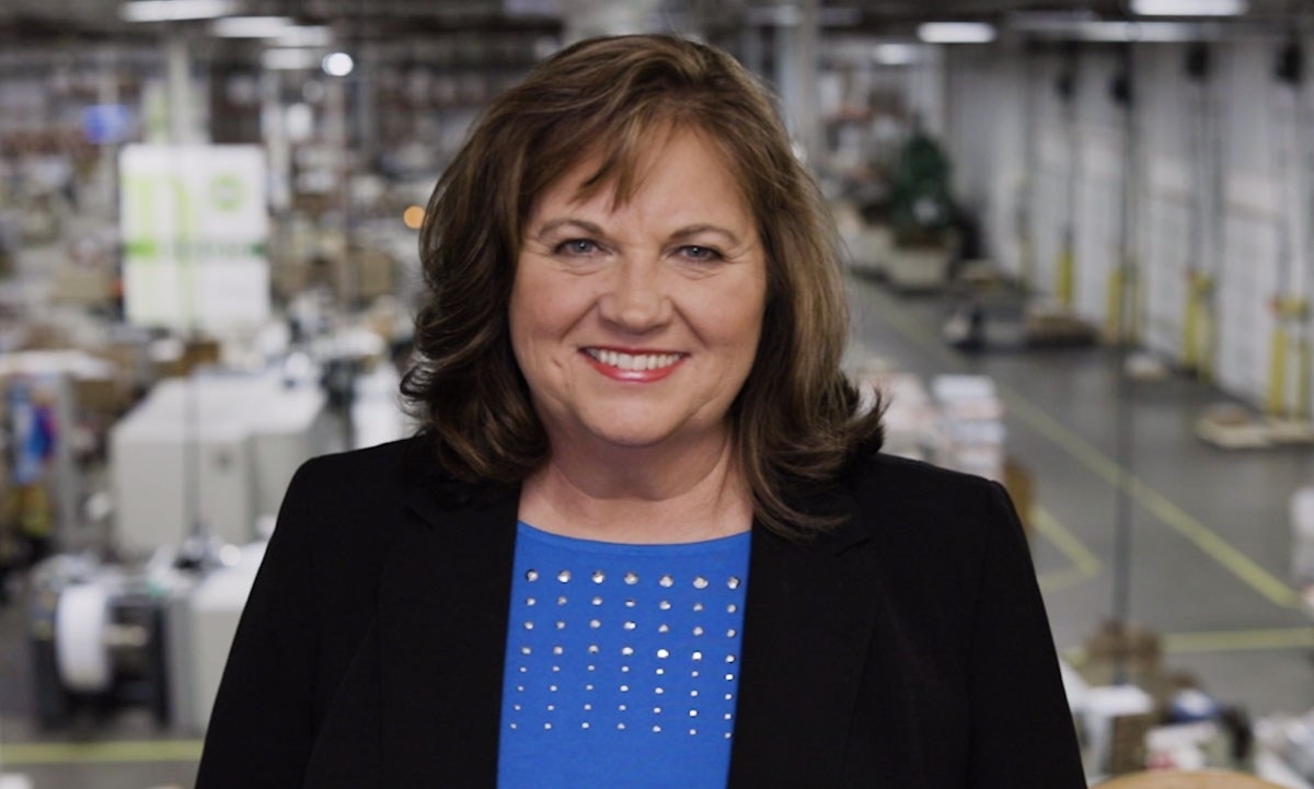 LD Mail Masters Diane Headshot Production Floor