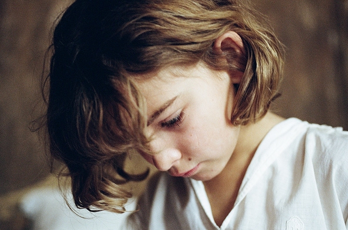 The childhood of a leader 1