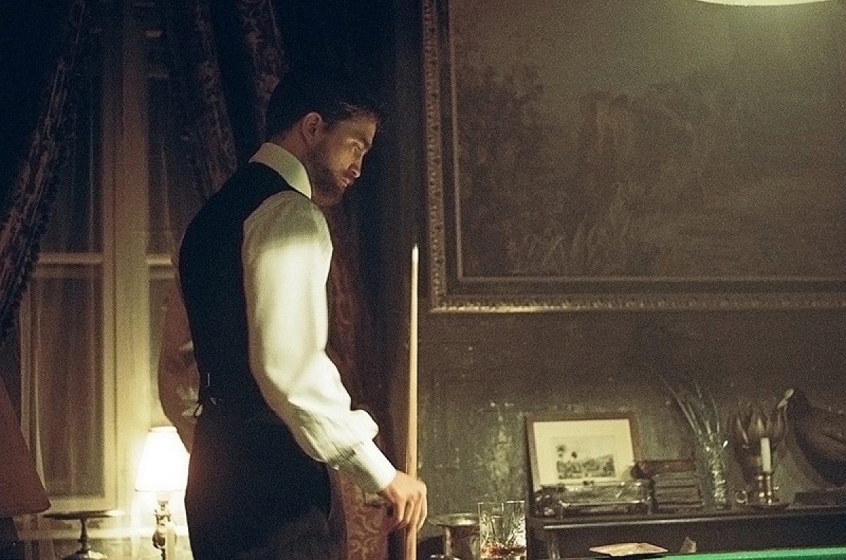 The childhood of a leader 5