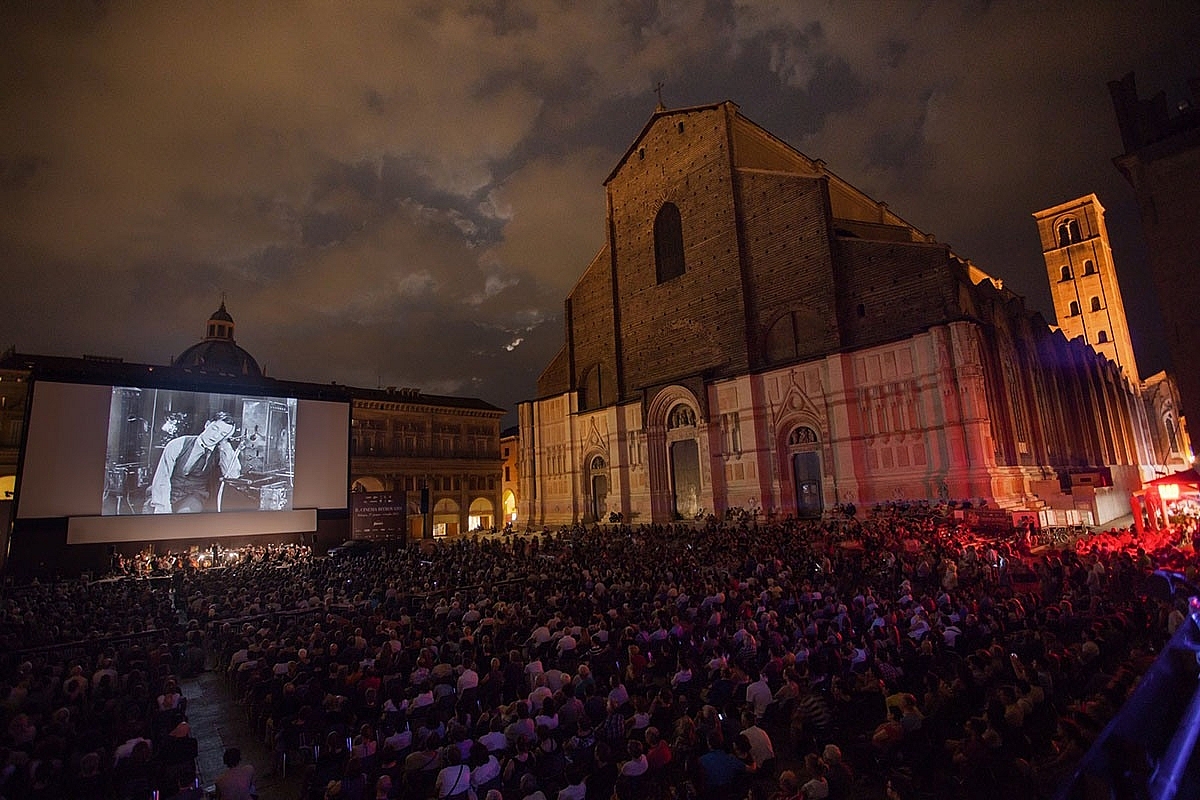 laboratorio-limmagine-ritrovata Il Cinema Ritrovato Piazza Maggiore 02