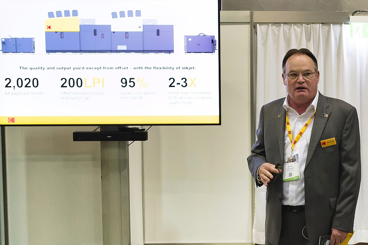 Randy Vandagriff presenting Hunkeler