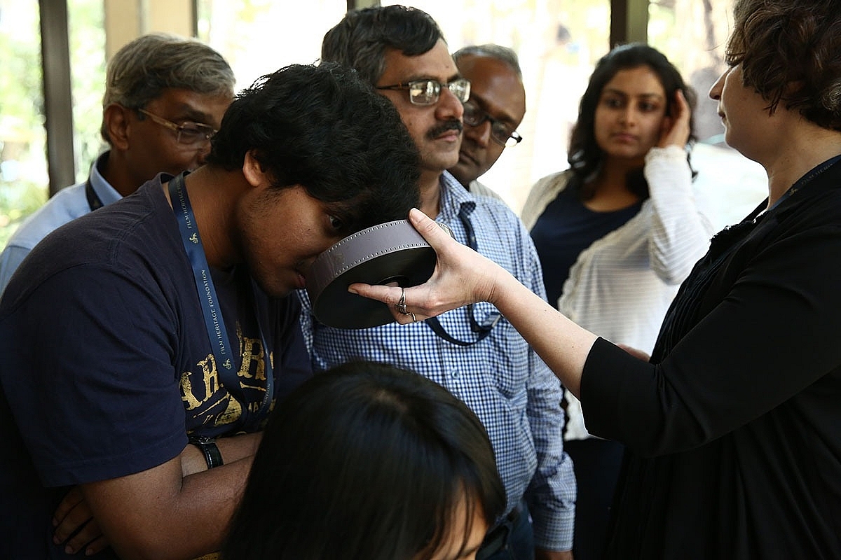 laboratorio-limmagine-ritrovata School Mumbai 2015 02