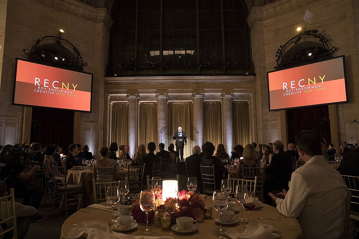 Succession 104 11212014 PK 0187