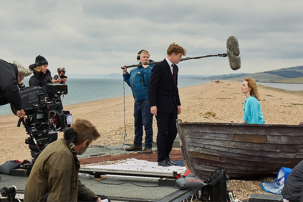 On chesil beach 8