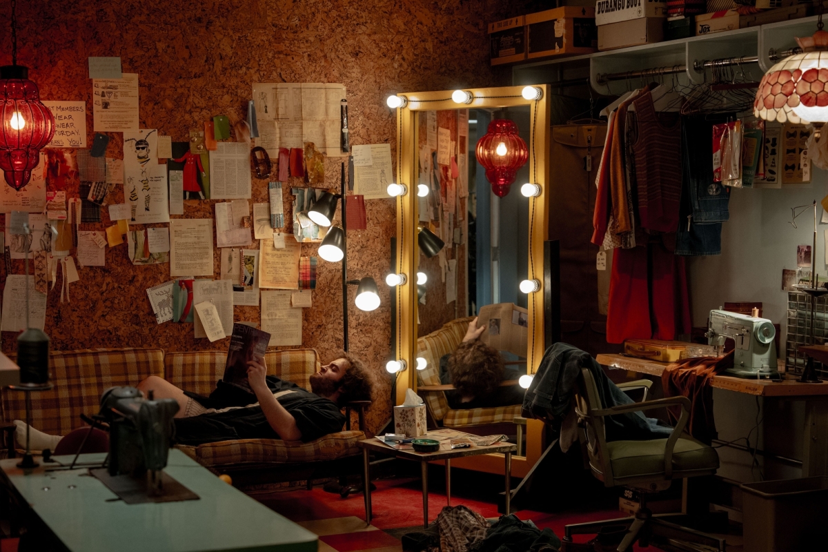 Saturday Night 02061