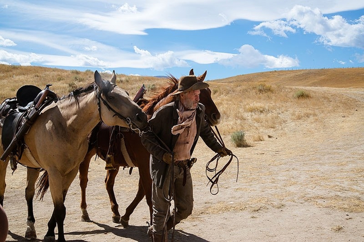 The ballad of lefty brown 4