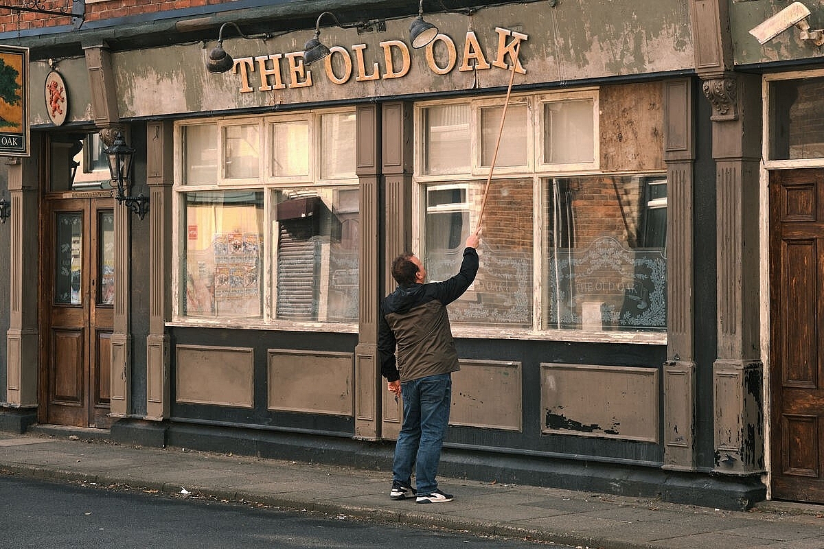 The old oak film