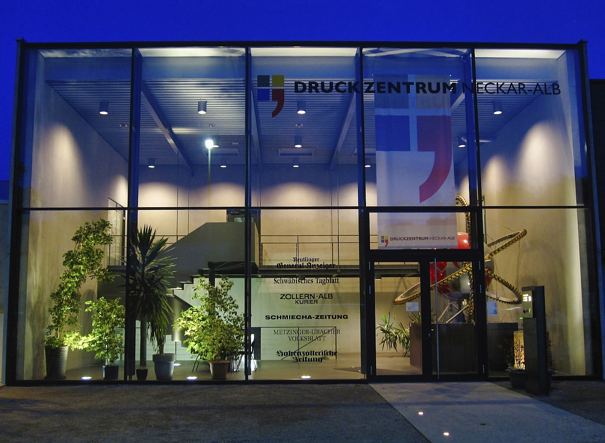 Printing center external view 1