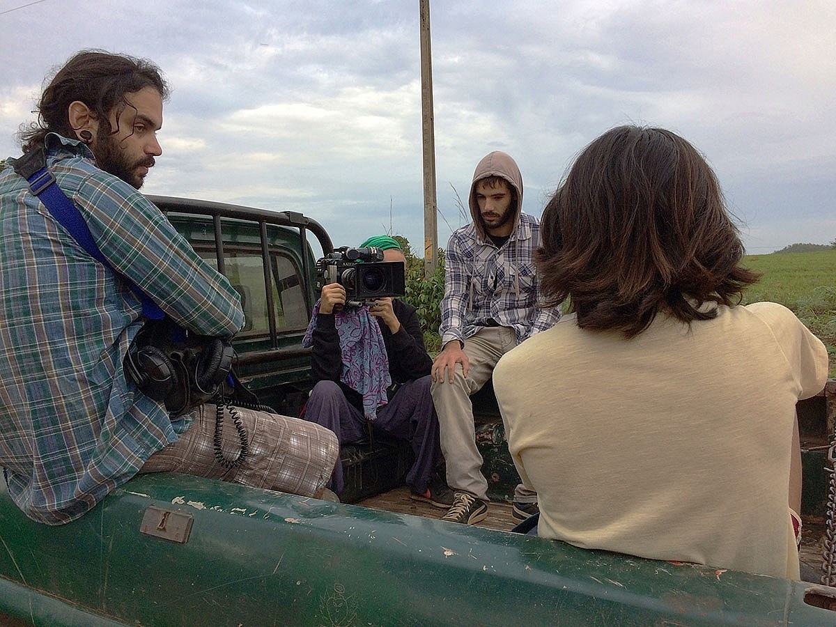 Chuva é cantoria na aldeia dos mortos 2