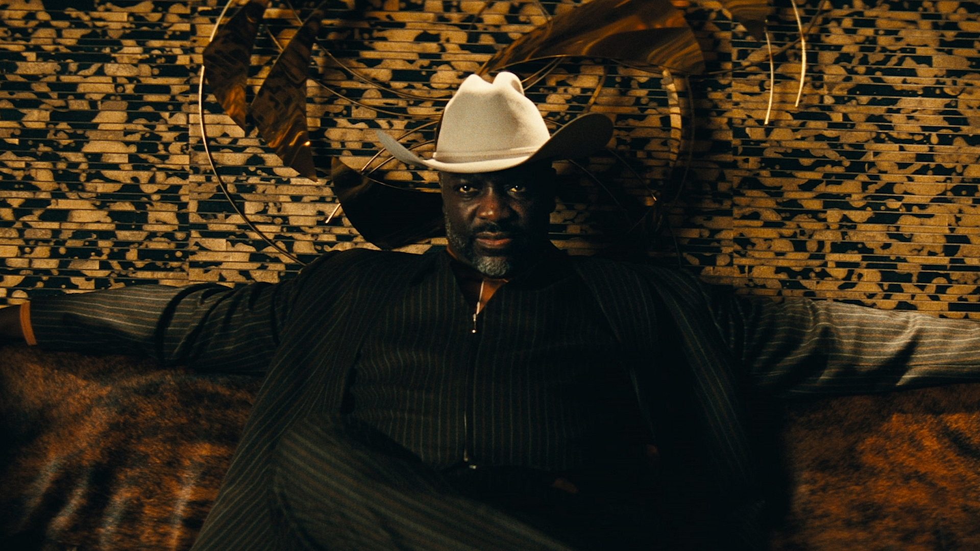 Euphoria s3 adewale akinnuoye agbaje
