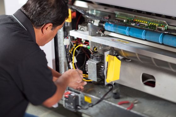 Ctp service maintenance technician