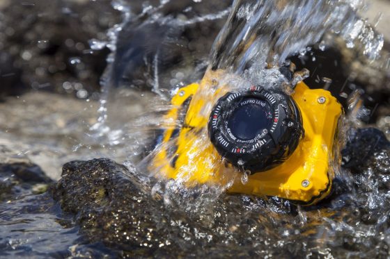 PIXPRO WPZ2 splashed