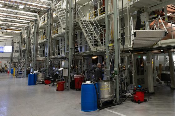 Production coating facility 3100w