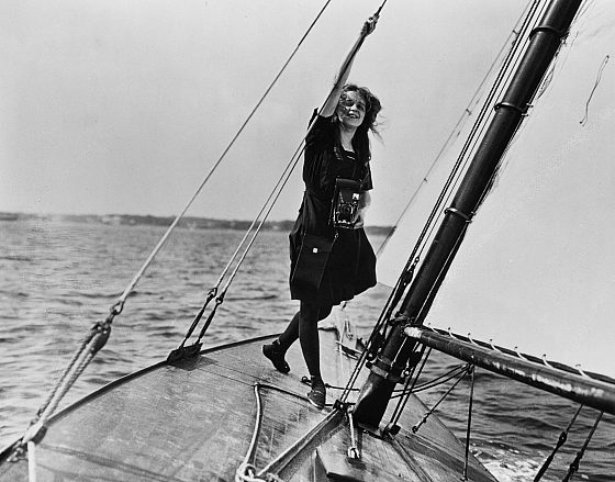 Photo heritage girl boat full res