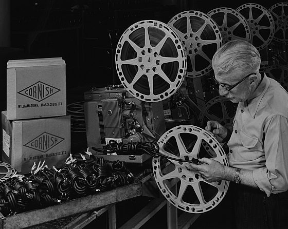 Motion heritage photo theatrereel fullres