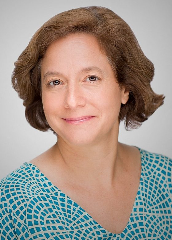 Denisse Goldbarg profile studio hires