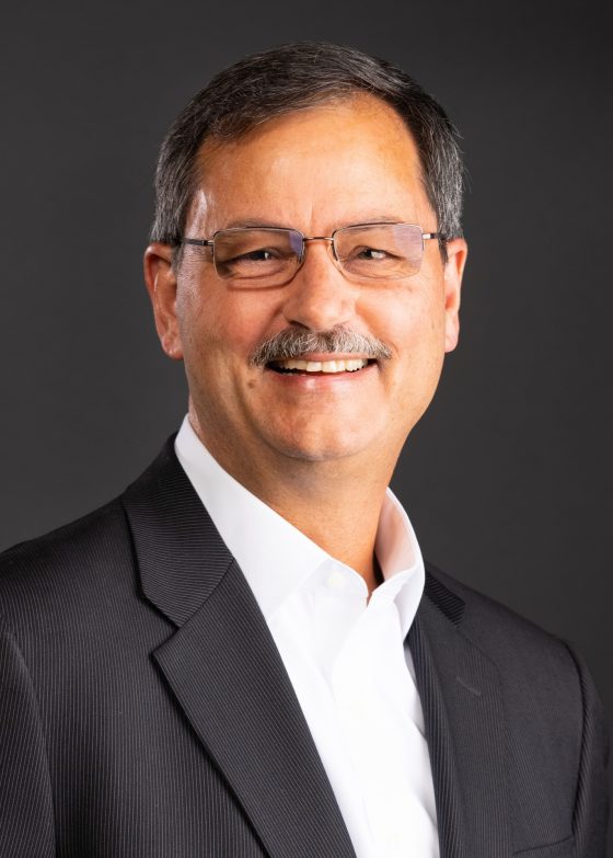 Terry Taber profile studio