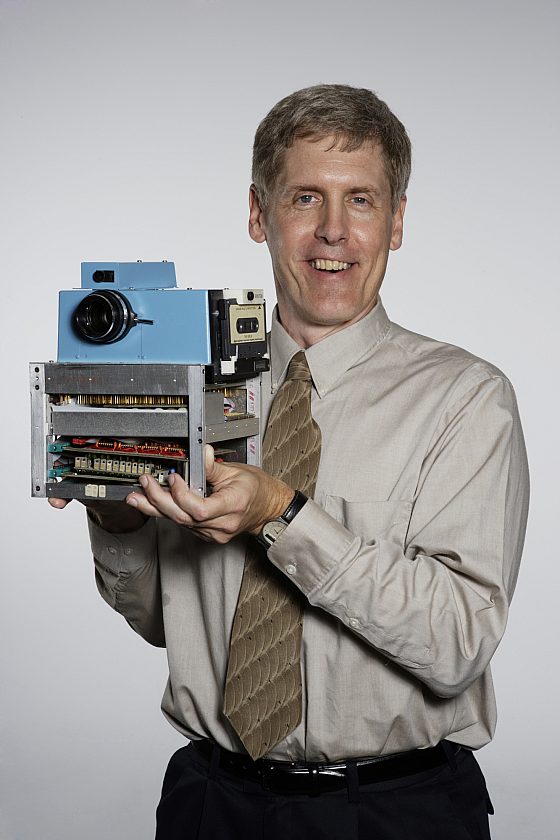 Photo heritage first digital camera full res