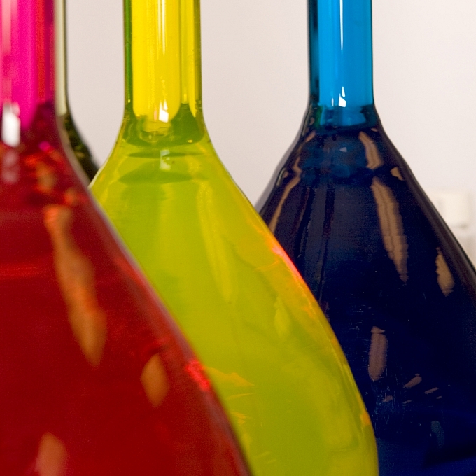 혁신 건염 화학 bg