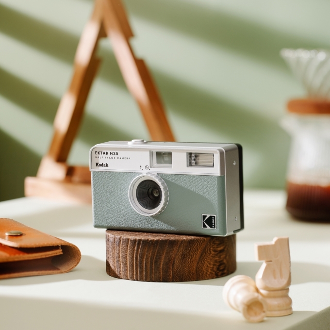 KODAK H35 Film Camera silver