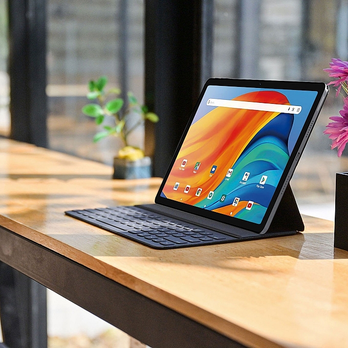 Kodak tablet k10 lifestyle 2 v2