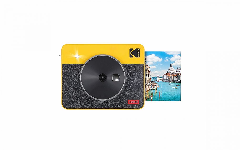 KODAK Mini Shot 3 Retro 4PASS 2-in-1 Instant Digital Camera and Photo  Printer (3x3 inches) + 8 Sheets, Yellow