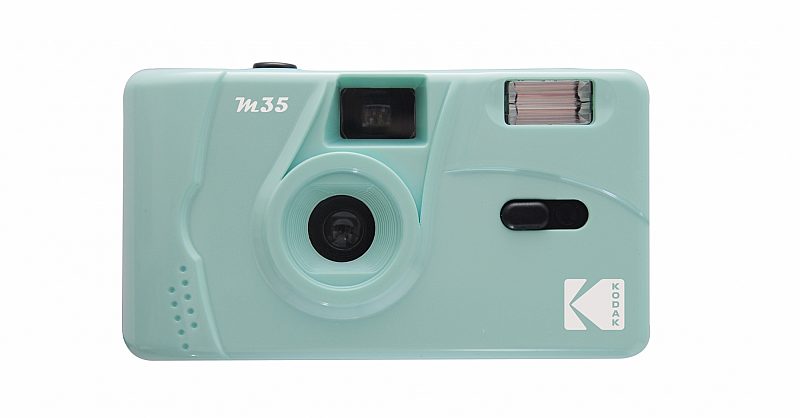 A Beginner's Guide to Disposable Camera: What, Why